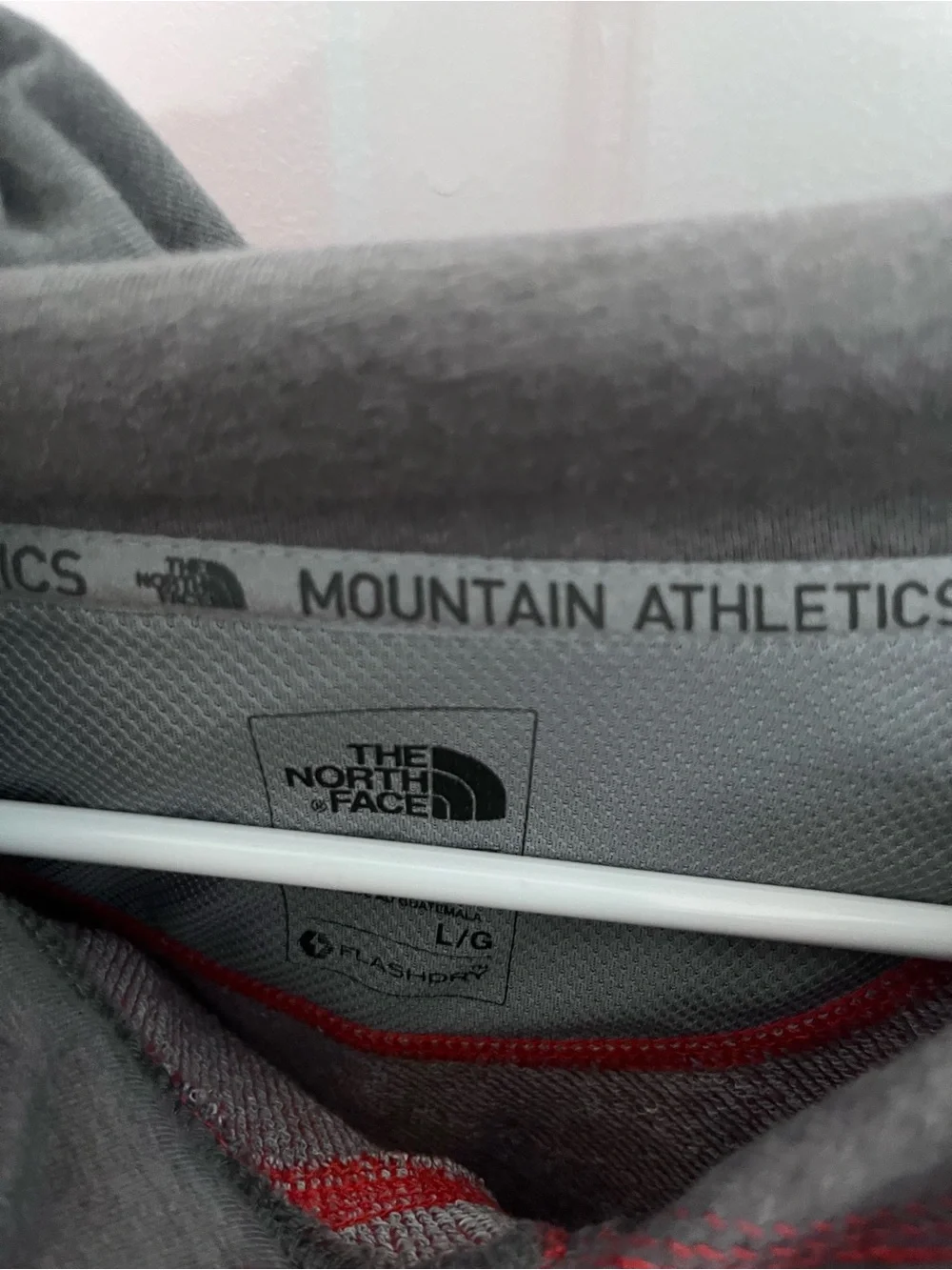 The North Face Men’s Large Long sleeve sweatshirt flash dry with hood/hoodie